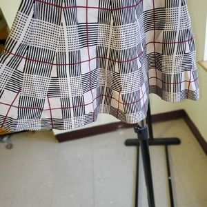 Mini patterned skirt
